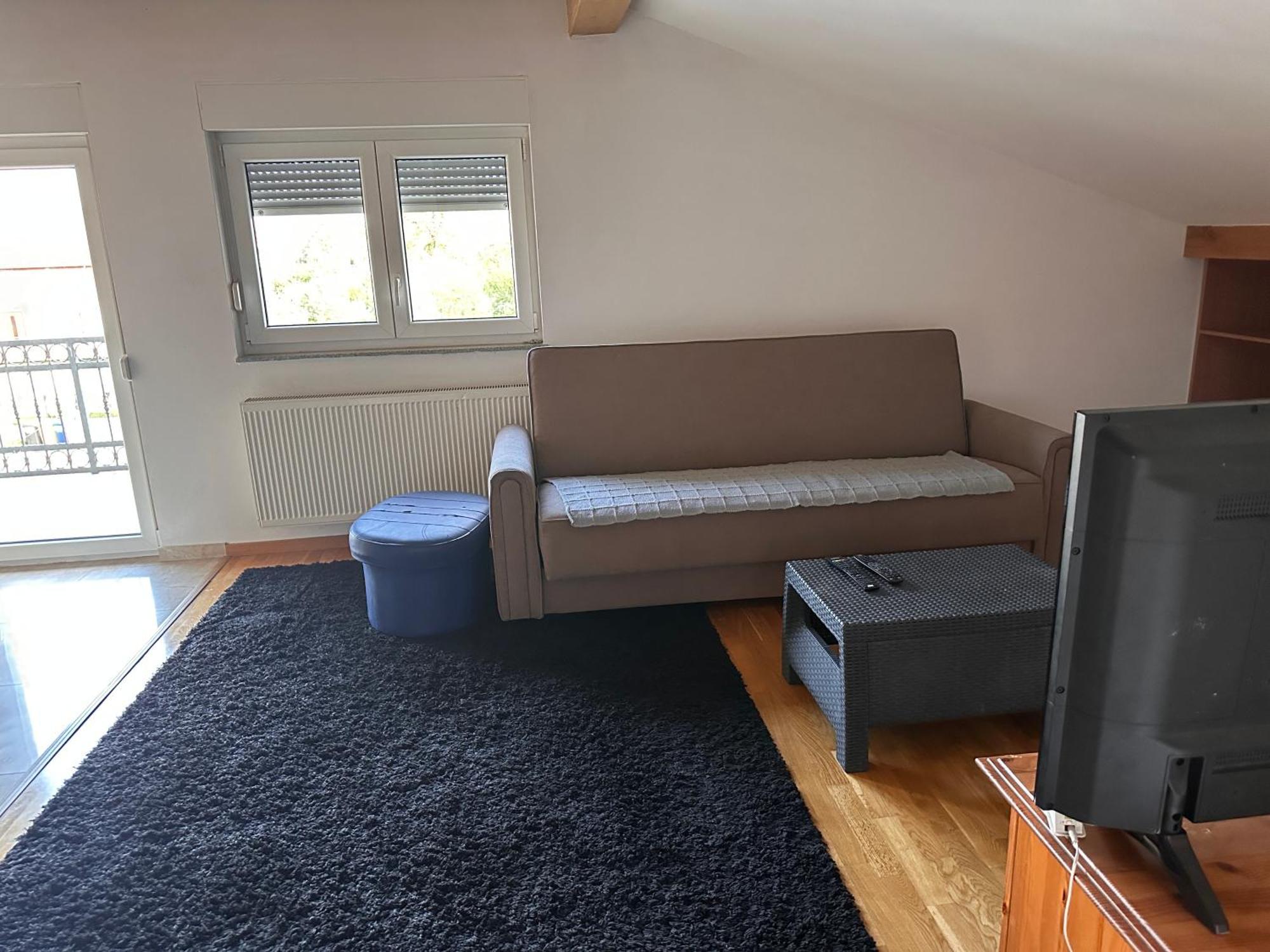 Rooms Near The Airport 塞拉耶佛 外观 照片